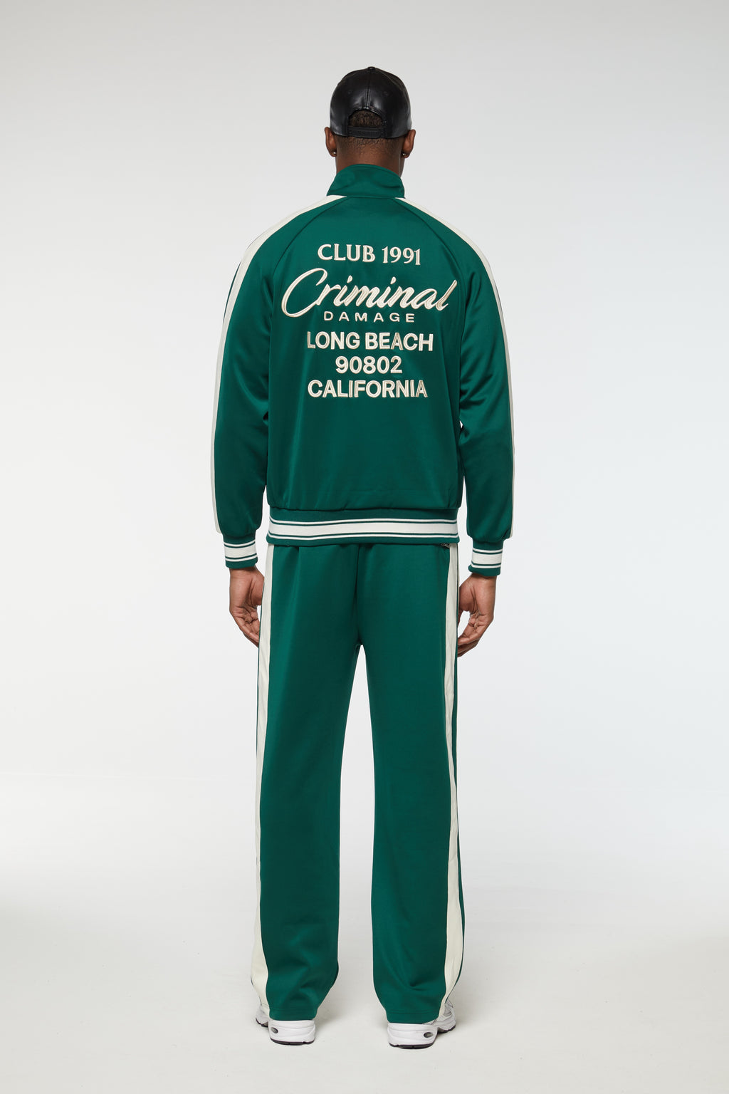 PIN TUCK TRACK TOP