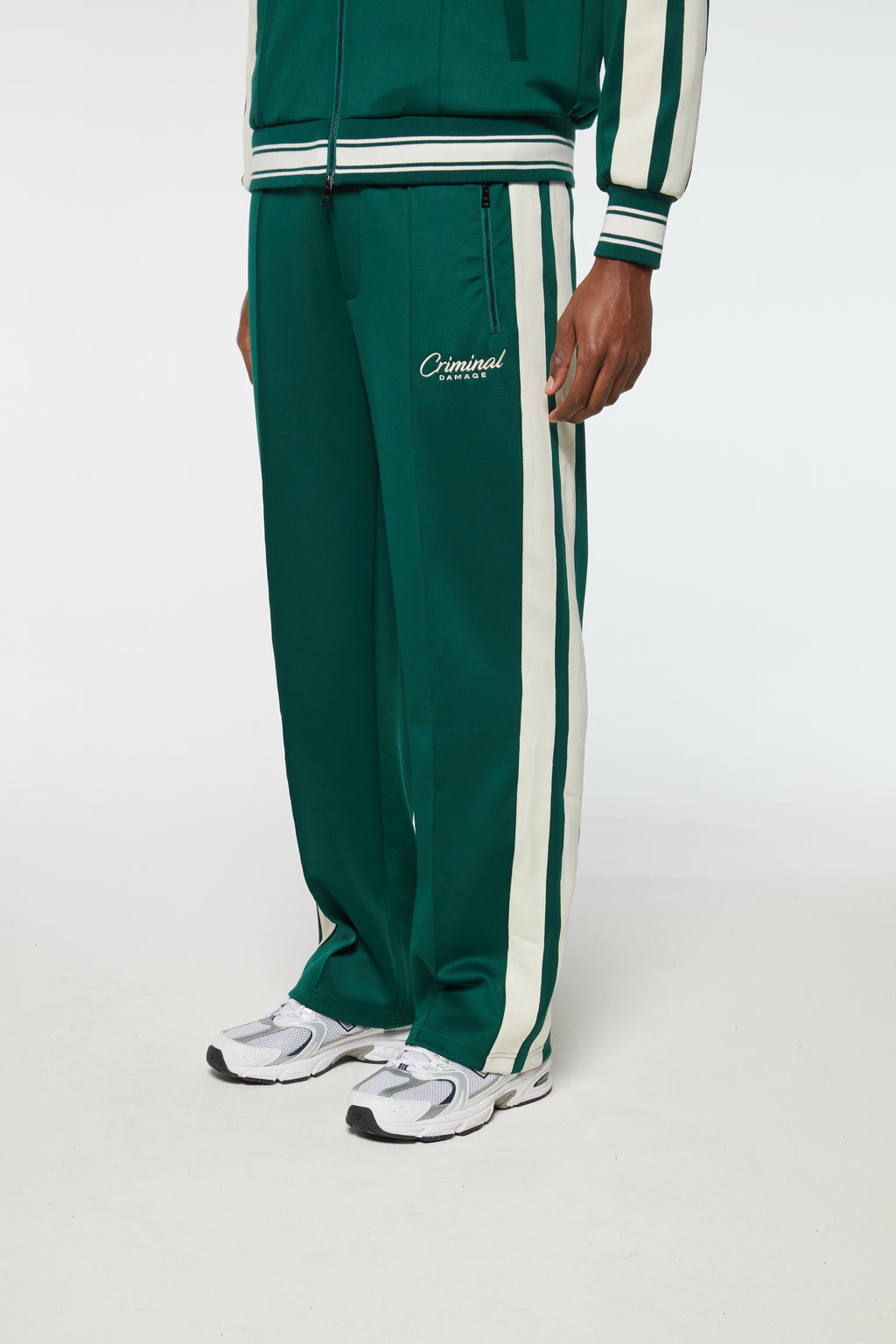 PIN TUCK JOGGERS