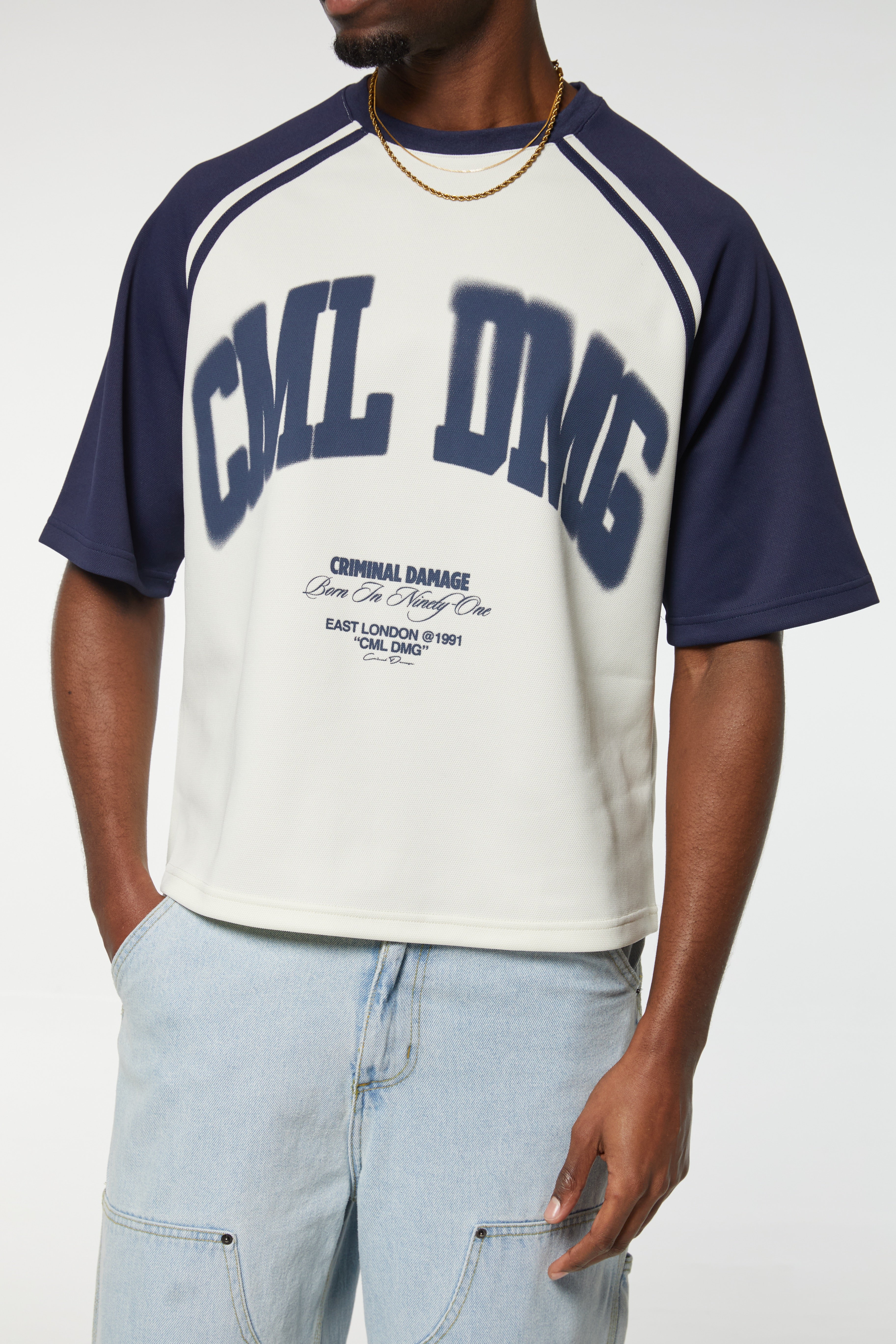 VARSITY ICON T-SHIRT