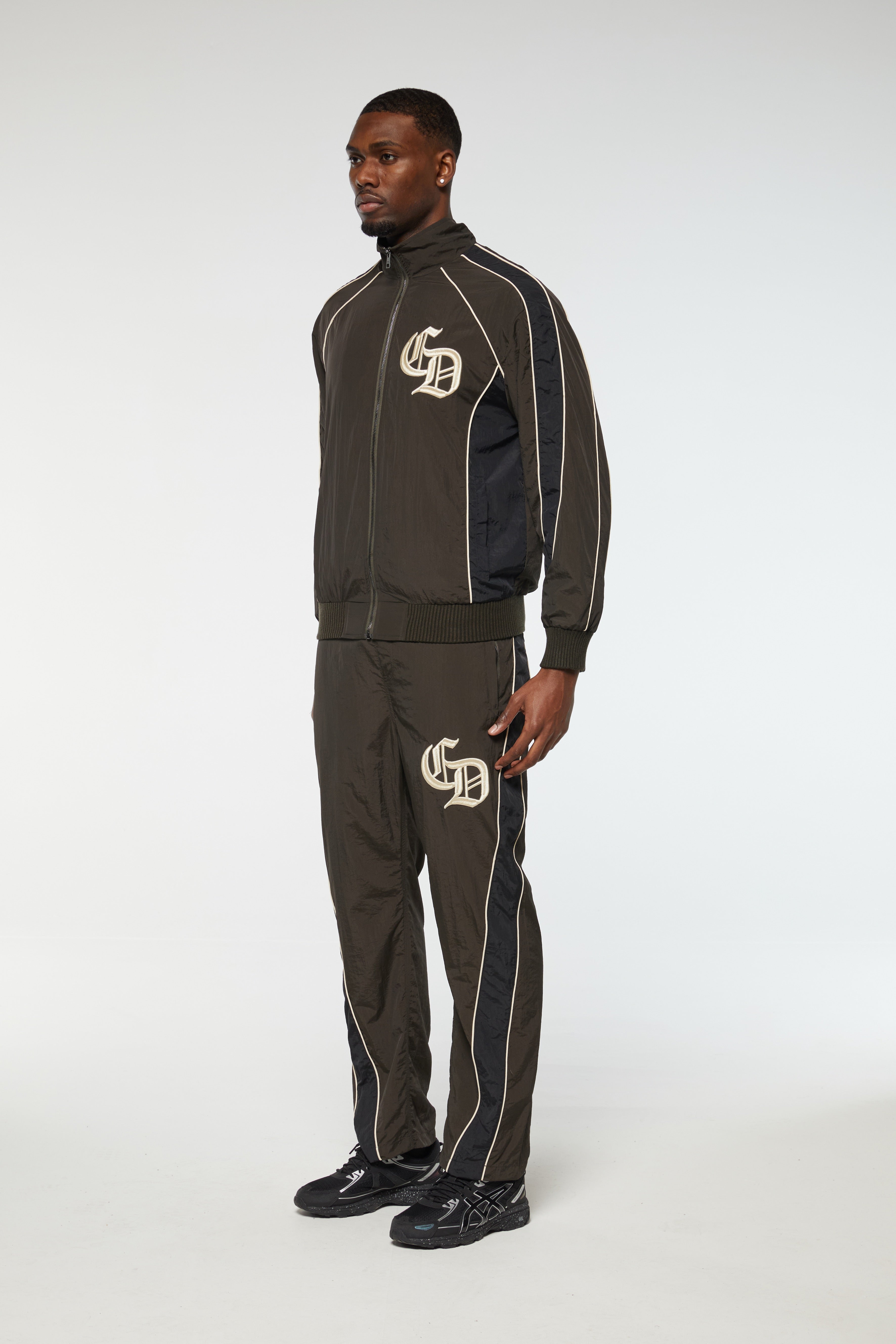 PANELLED TRAINING JOGGER