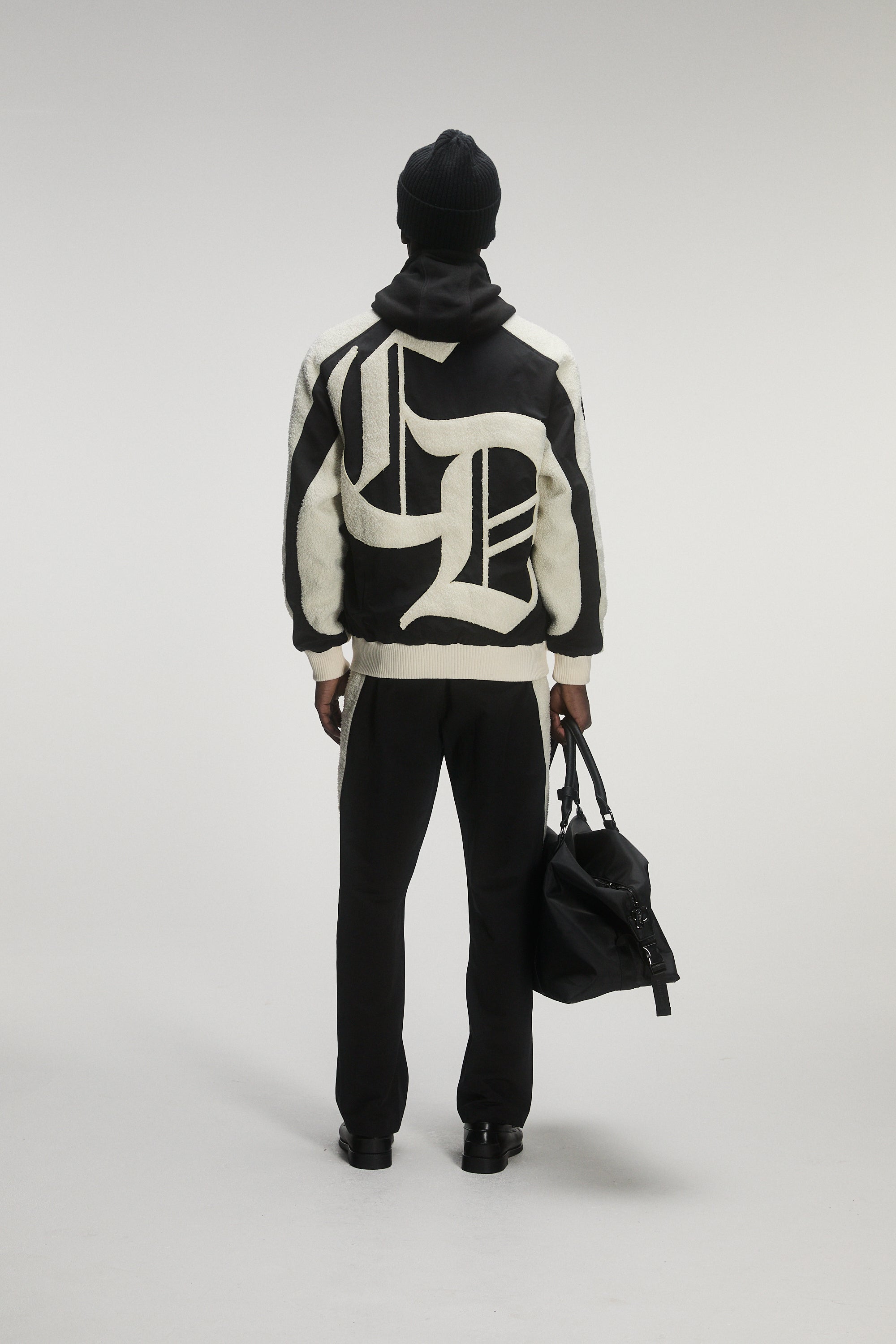 MAX LOGO SHERPA TRACK TOP