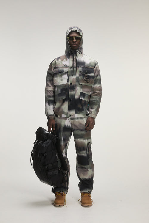 BLURRED CAMO WIND BREAKER