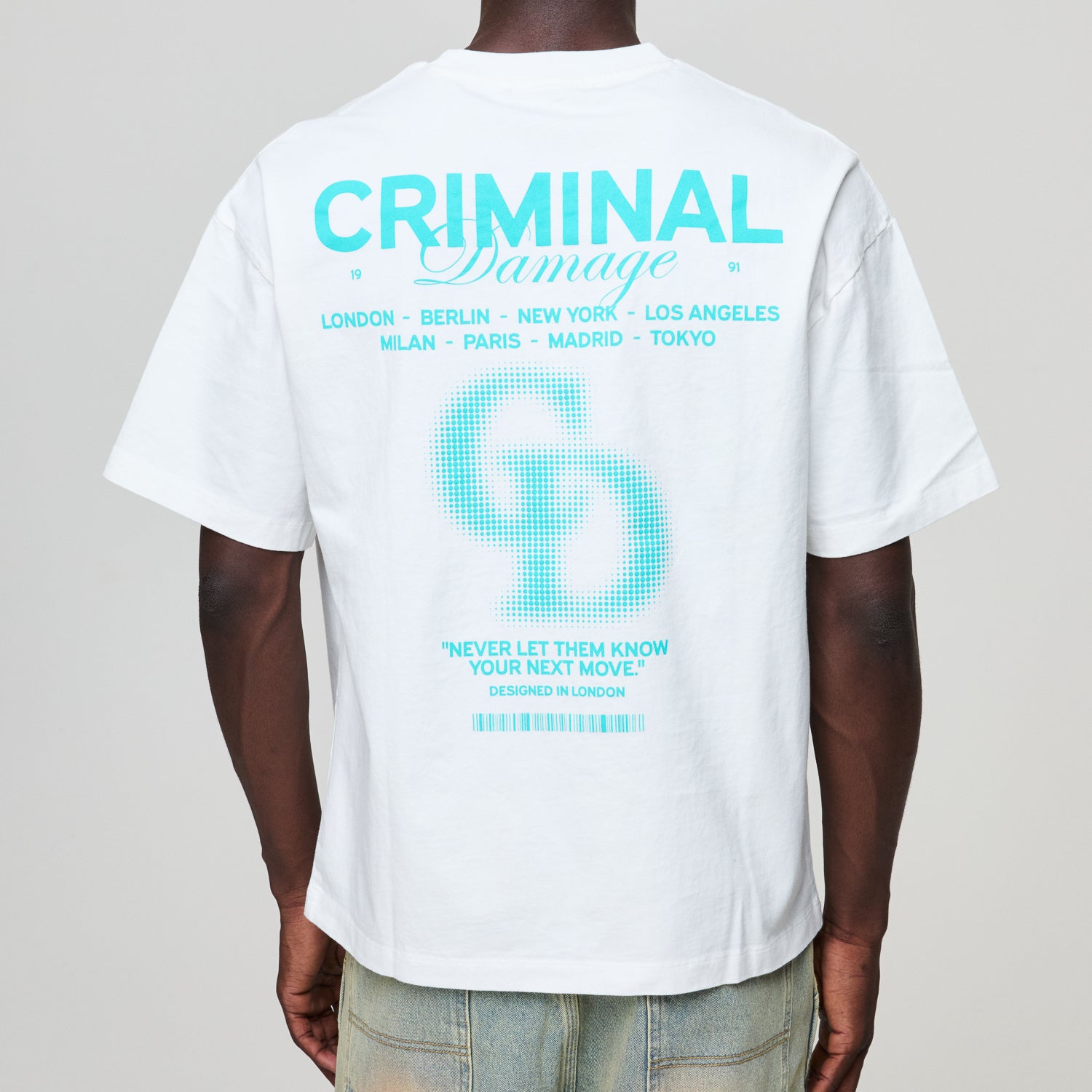 INTERNATIONAL T-SHIRT