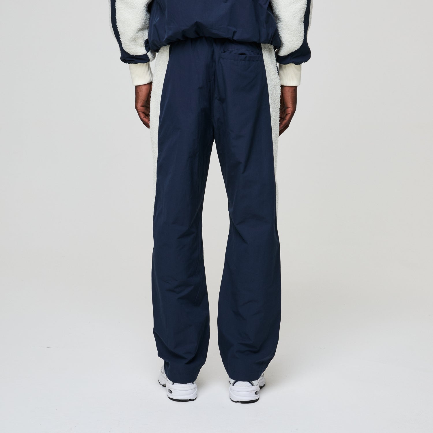 MICRO SHERPA & NYLON TRACK PANT